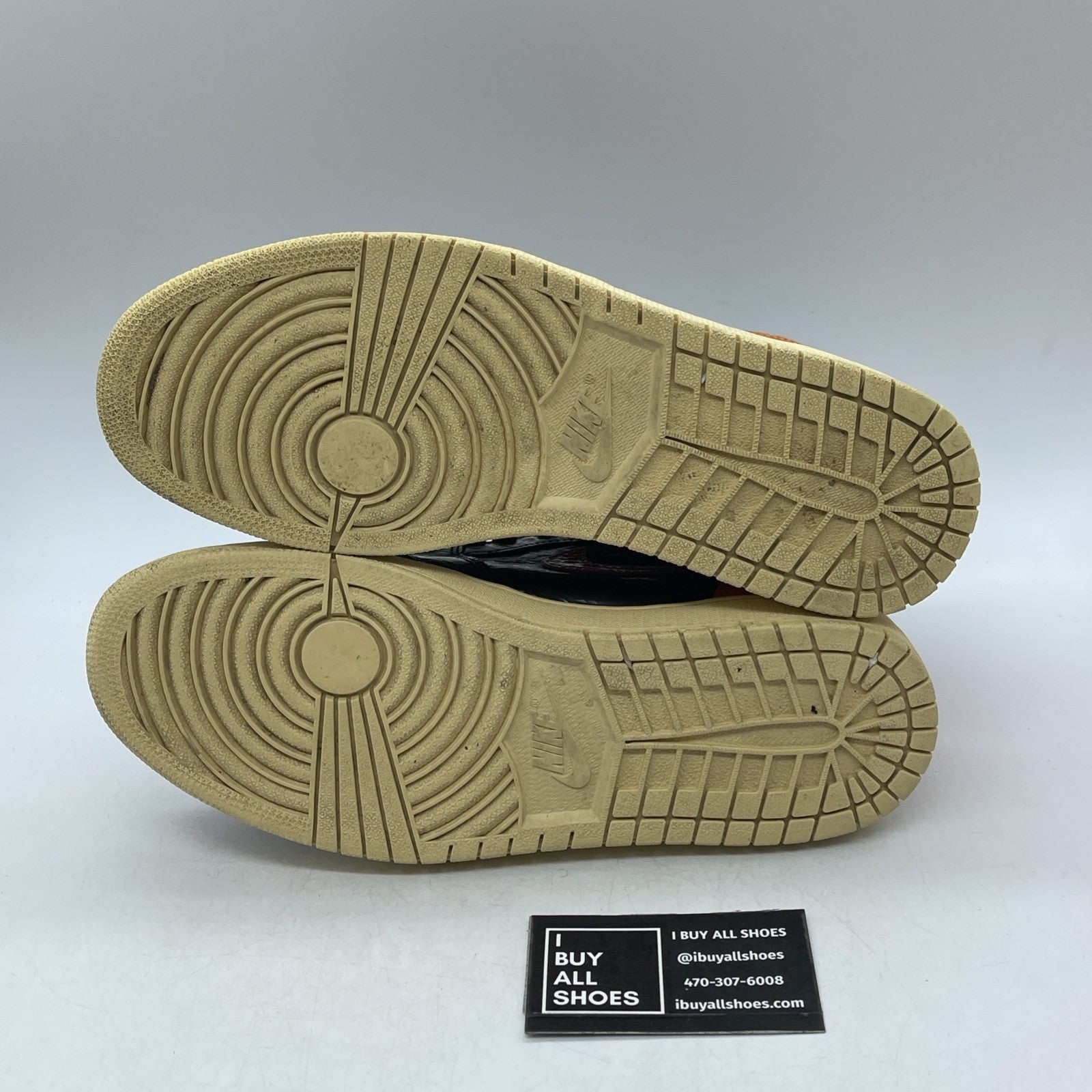 Size 9 - Air Jordan 1 Retro OG High Shattered Backboard 3.0 (555088-028)