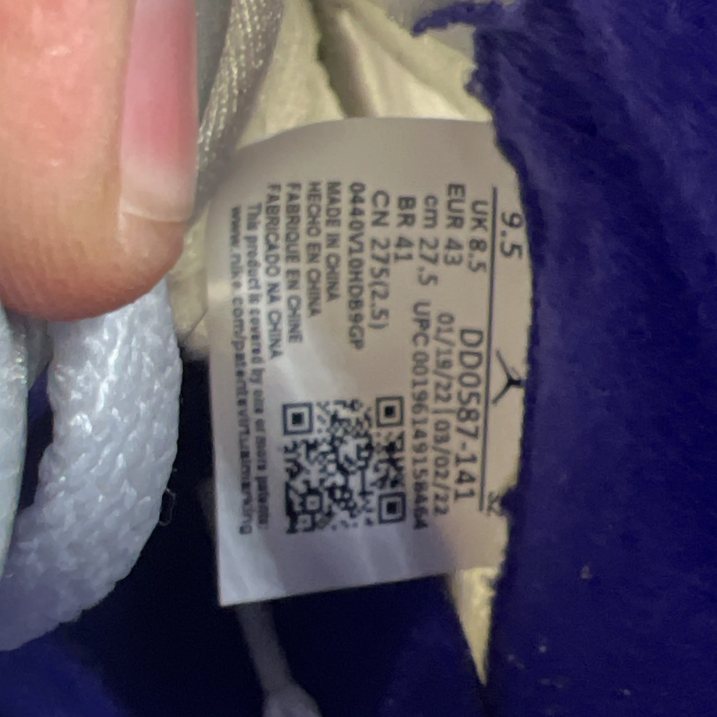 Size 9.5 - Air Jordan 5 Concord 2022 (DD0587-141)