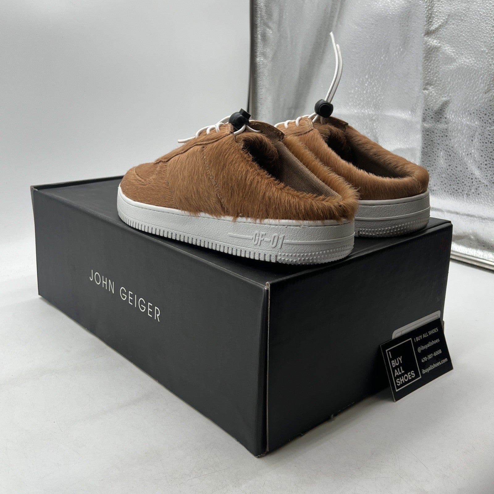 Size 9 - John Geiger GF-01 Mule