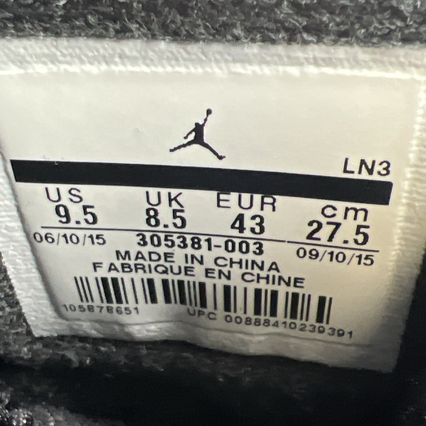 Size 9.5 - Air Jordan 8 Retro 2015 Chrome (305381-003)