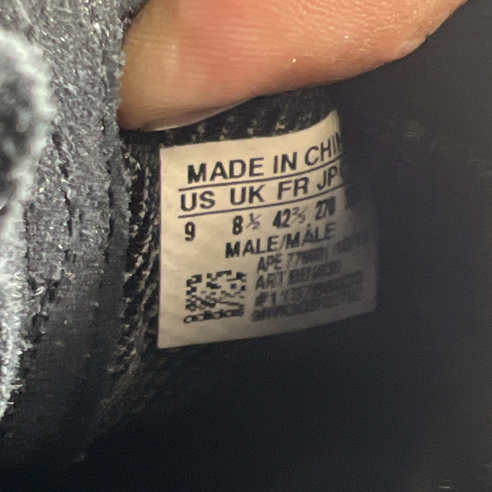 Size 9 - adidas Yeezy Boost 750 Triple Black (BB1839)