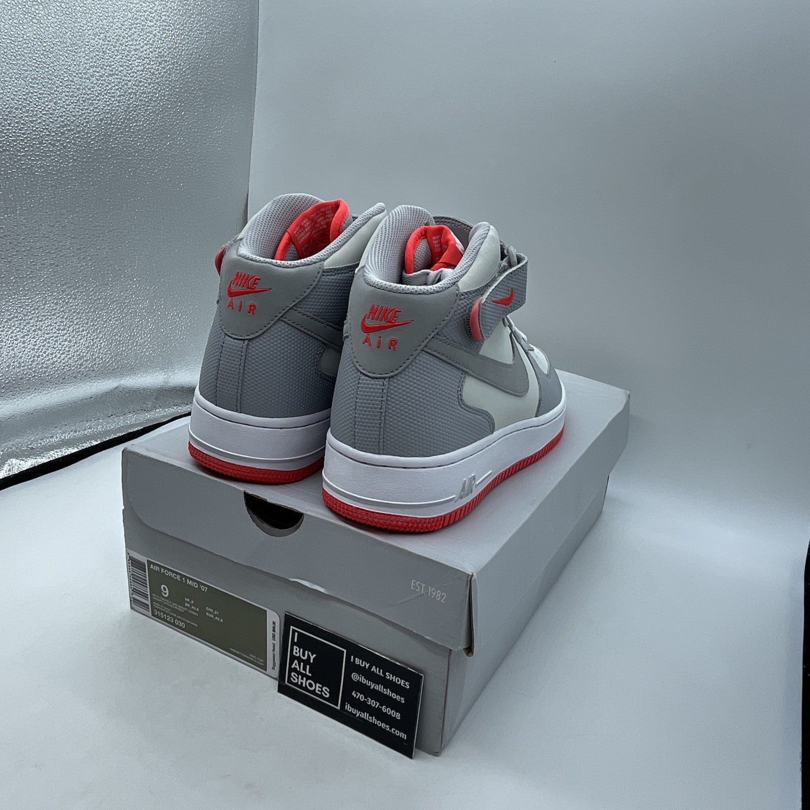 Size 9 - Nike Air Force 1 '07 Mid Pure Platinum Crimson (315123-030)
