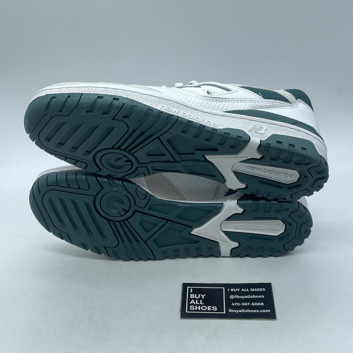 Size 10 - New Balance 550 White Vintage Teal (BB550STA)