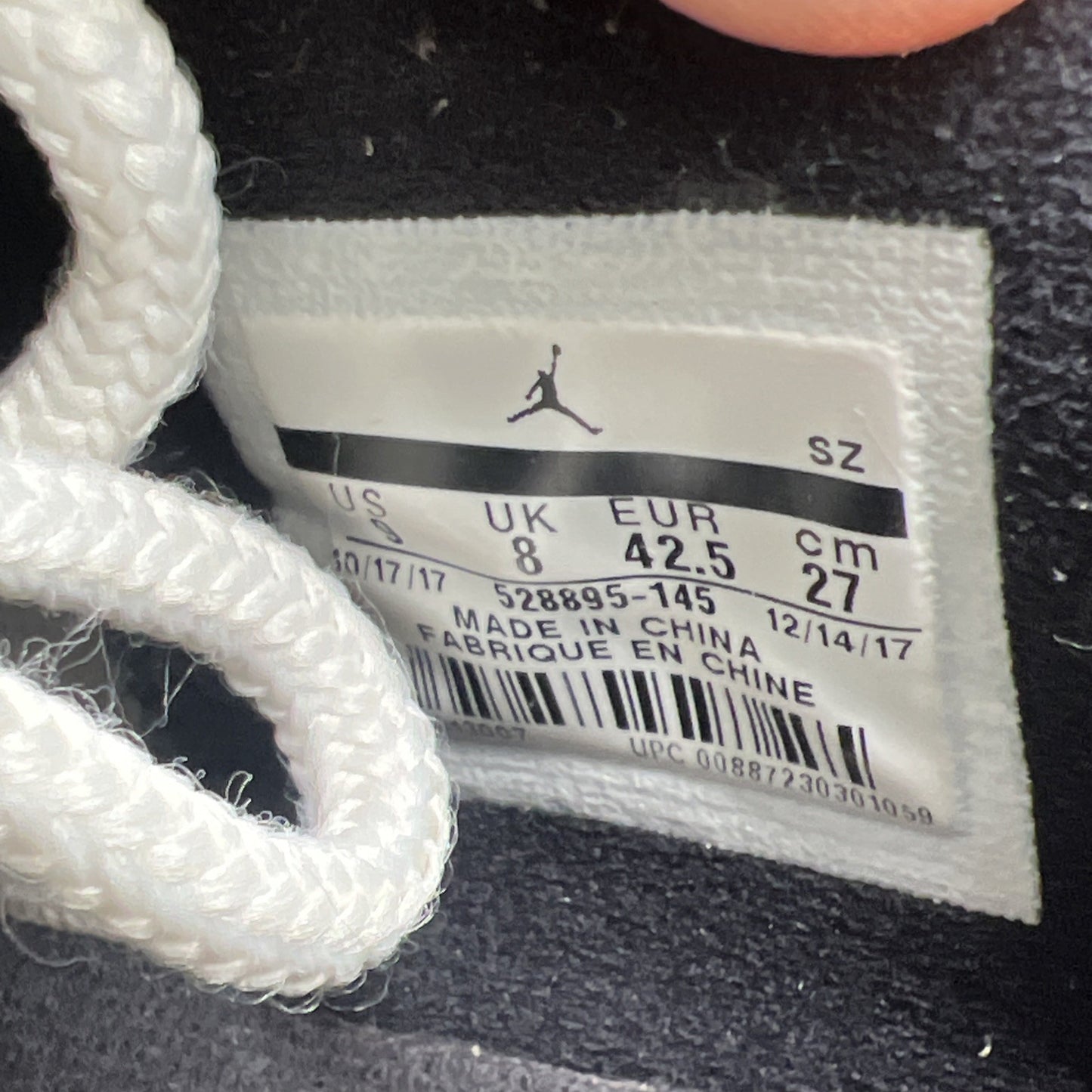 Size 9 - Air Jordan 11 Retro Low Emerald (DH6933-100)