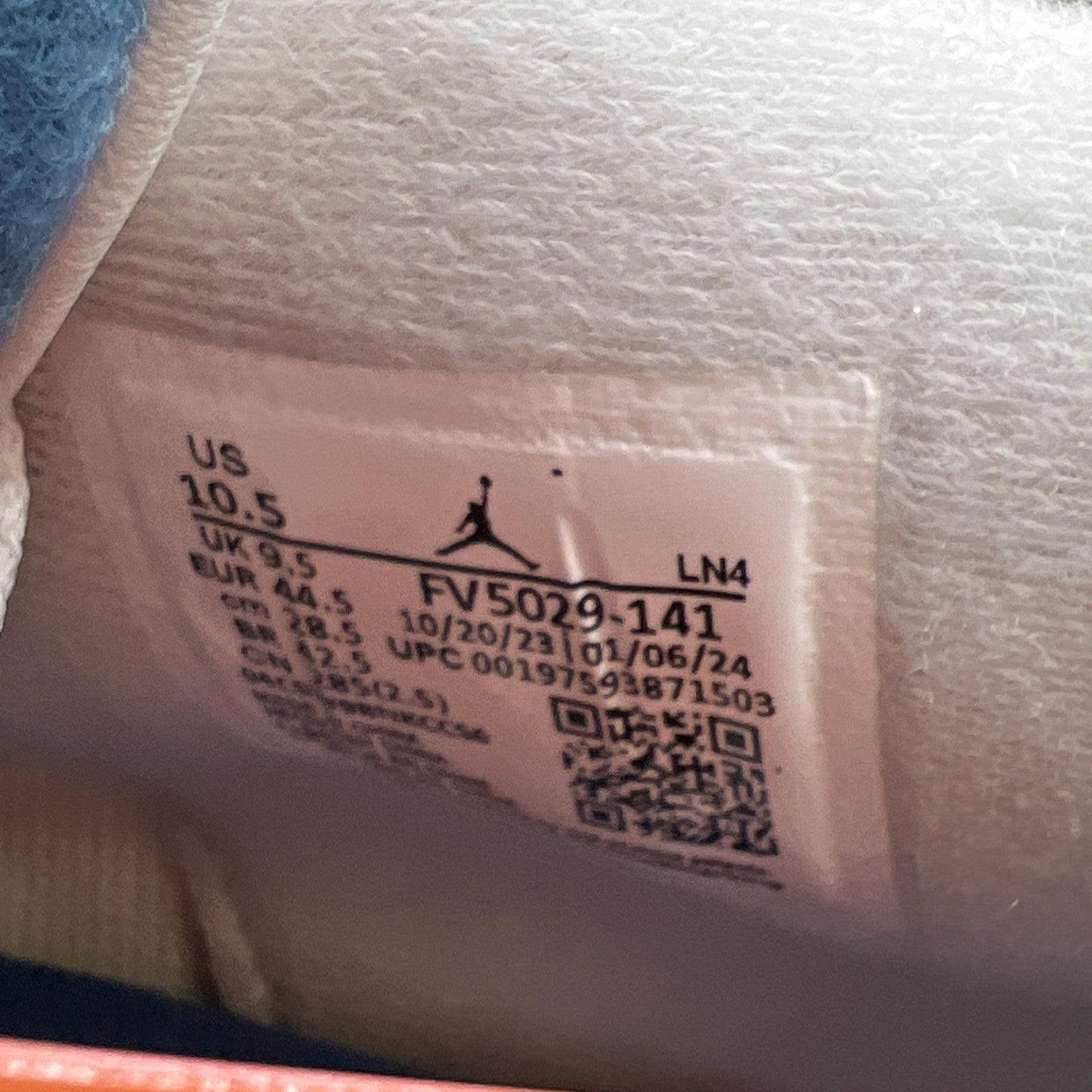 Size 10.5 - Air Jordan 4 Retro 2024 Military Blue (FV5029-141)
