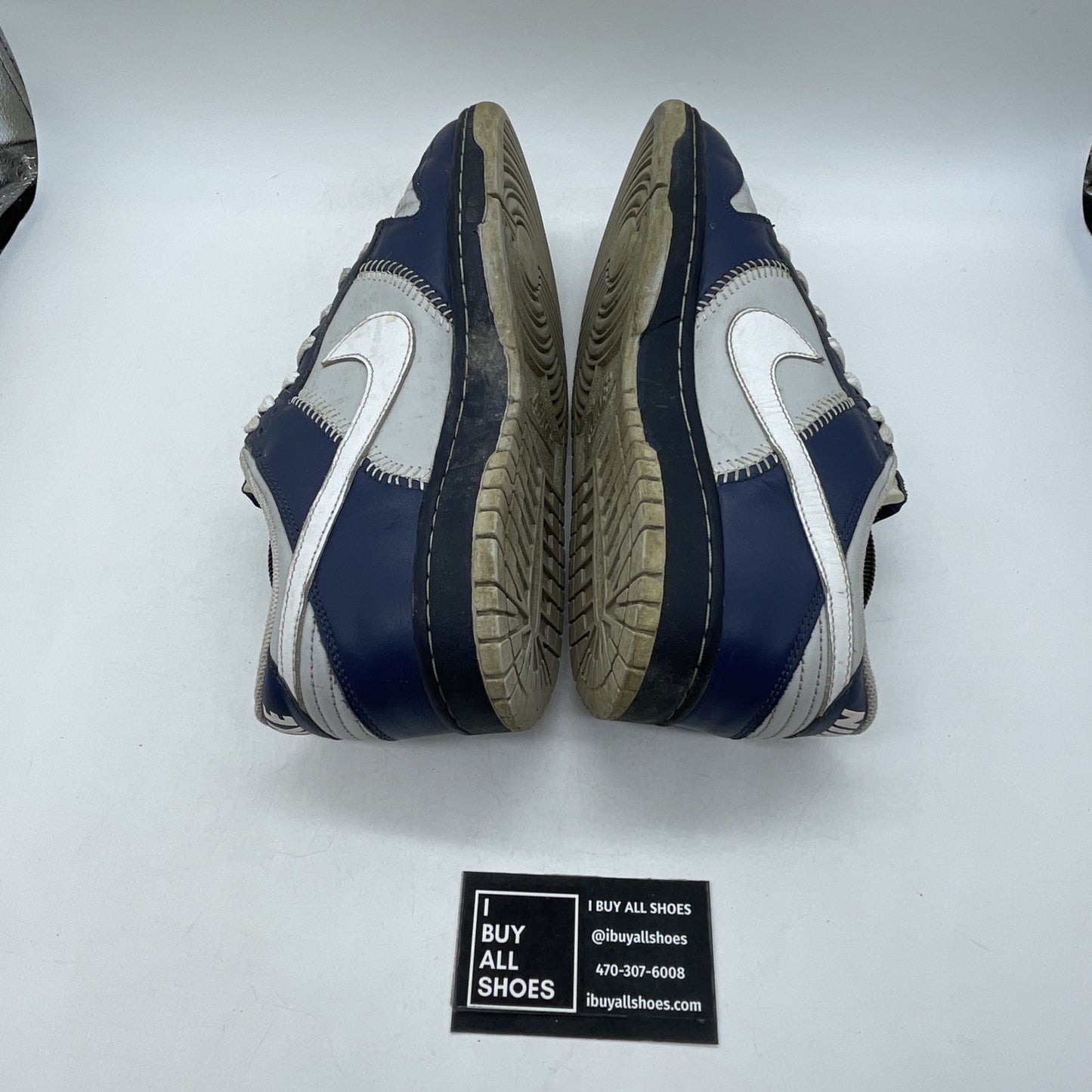 Size 10 - Nike Dunk Low Gray (309431-015)