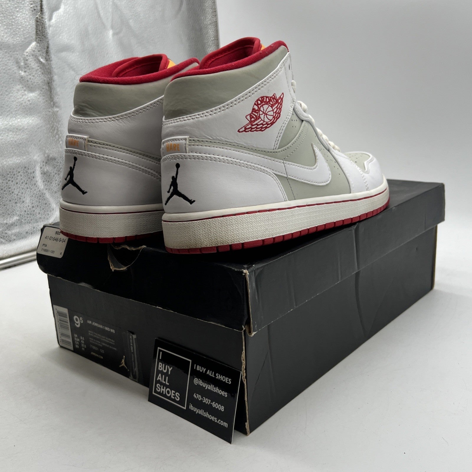 Size 9.5 - Air Jordan 1 2015 Mid Hare (719551-123)