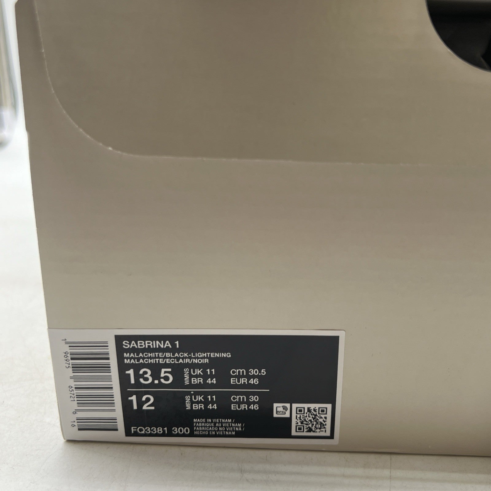 Size 13.5 - Nike Sabrina 1 Oregon Ducks W (FQ3381-300)