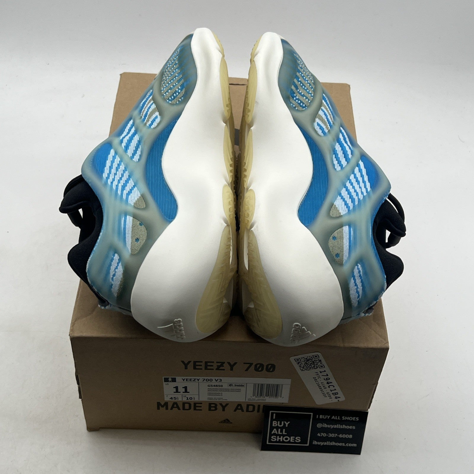 Size 11 - Adidas Yeezy 700 V3 Arzareth (G54850)