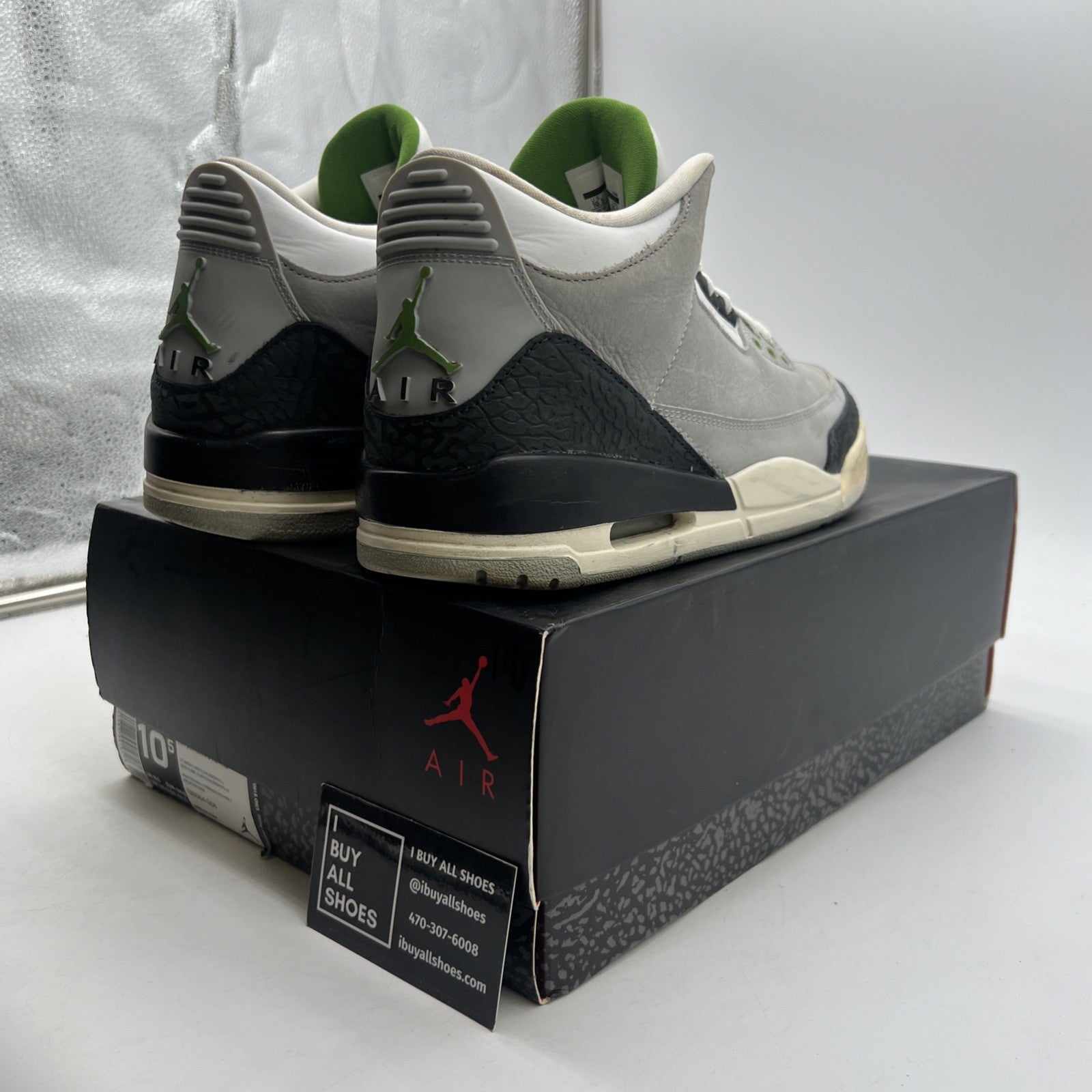 Size 10.5 - Air Jordan 3 Retro Chlorophyll (136064-006)