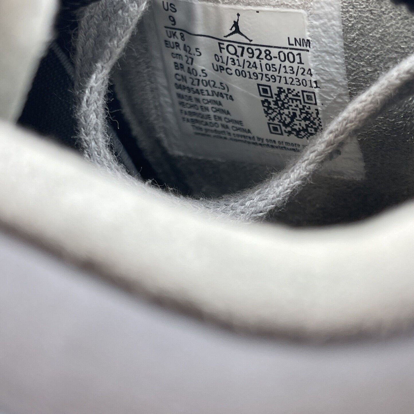 Size 9 - Air Jordan 4 Retro 2024 Paris Olympics Wet Cement Suede (FQ7928-001)