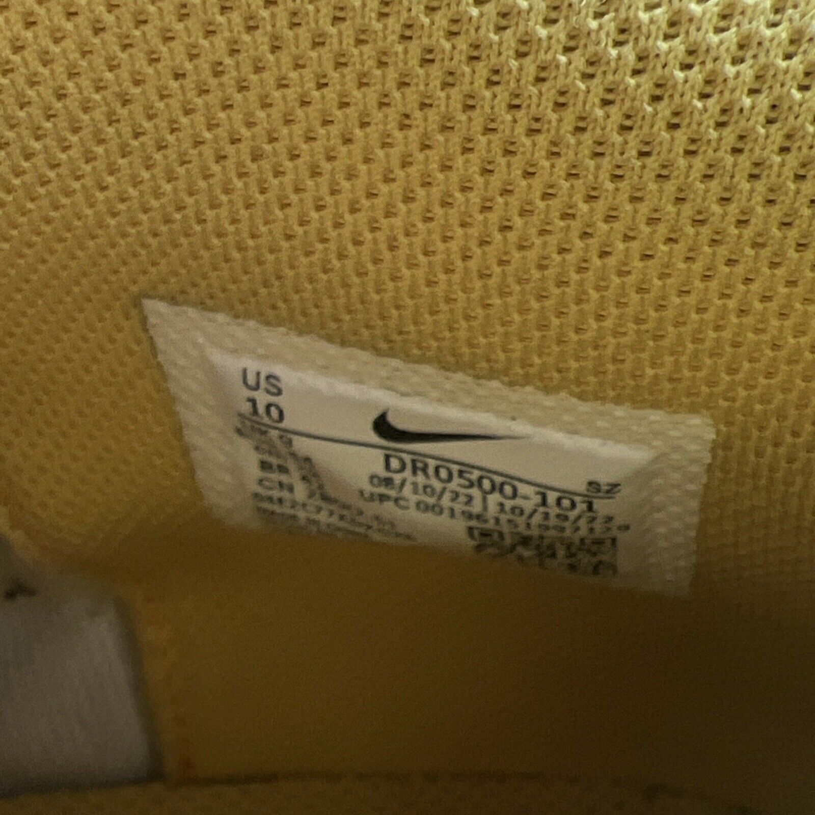Size 10 - Nike Off-White x Air Force 1 SP Leather Mid Varsity Maize (DR0500-101)