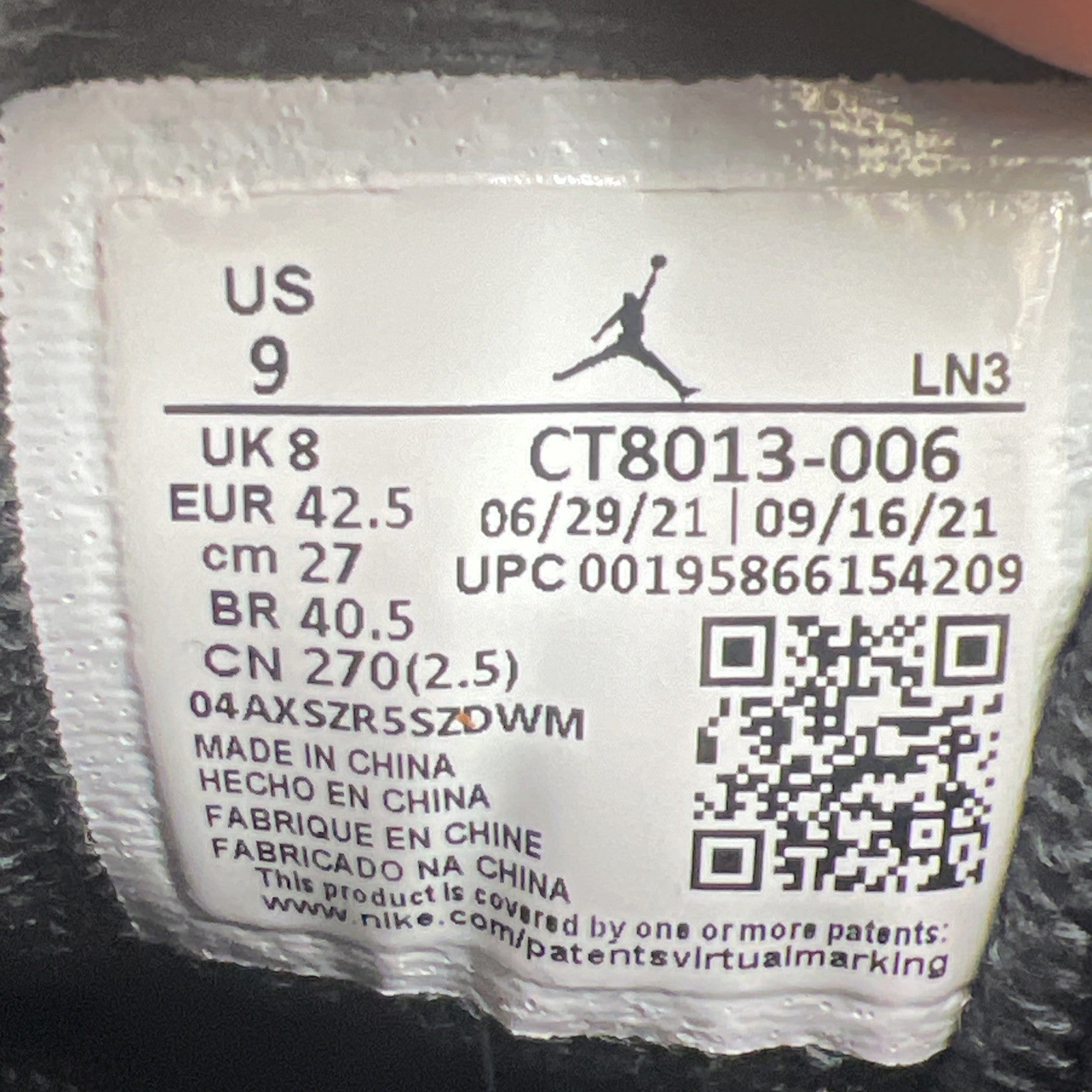 Size 9 - Air Jordan 12 Retro Mid Playoff (CT8013-006)