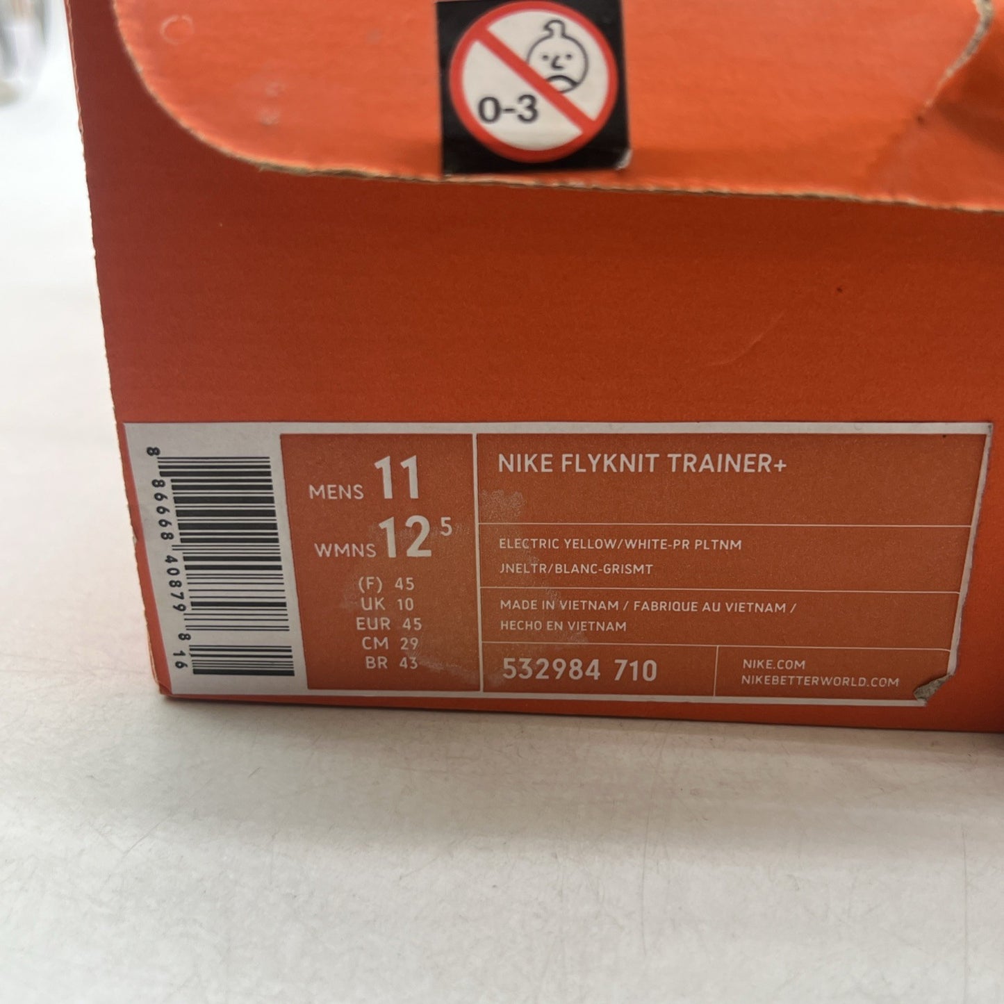 Size 11 - Nike Flyknit Trainer+ Yellow (532984-710)
