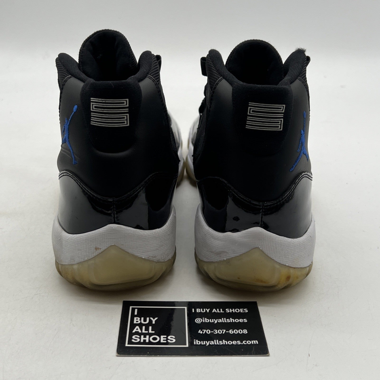 Size 9.5 - Air Jordan 11 Retro 2009 Space Jam (378037-041)