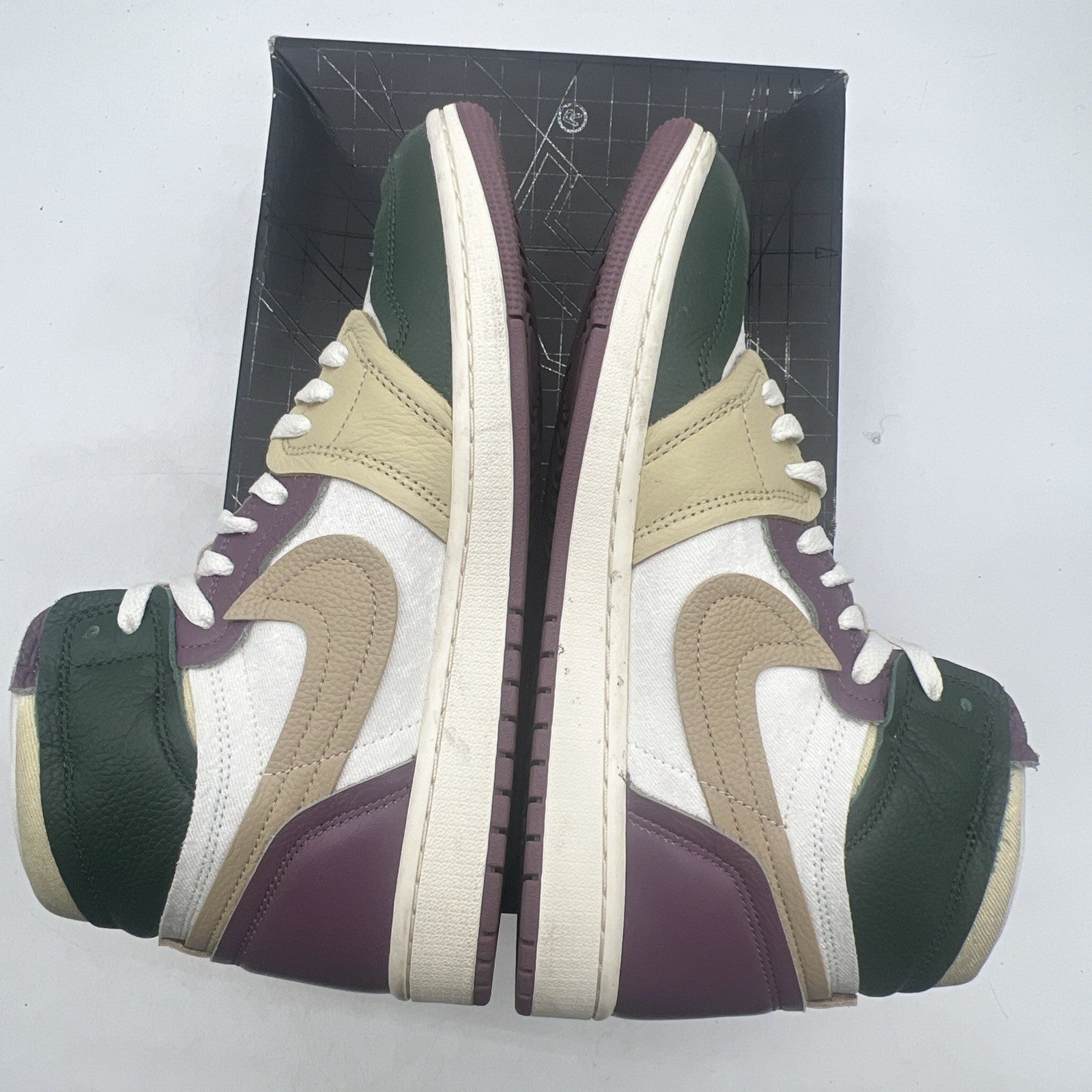 Size 11 - Air Jordan 1 Method of Make High Galactic Jade W (FB9891-300)