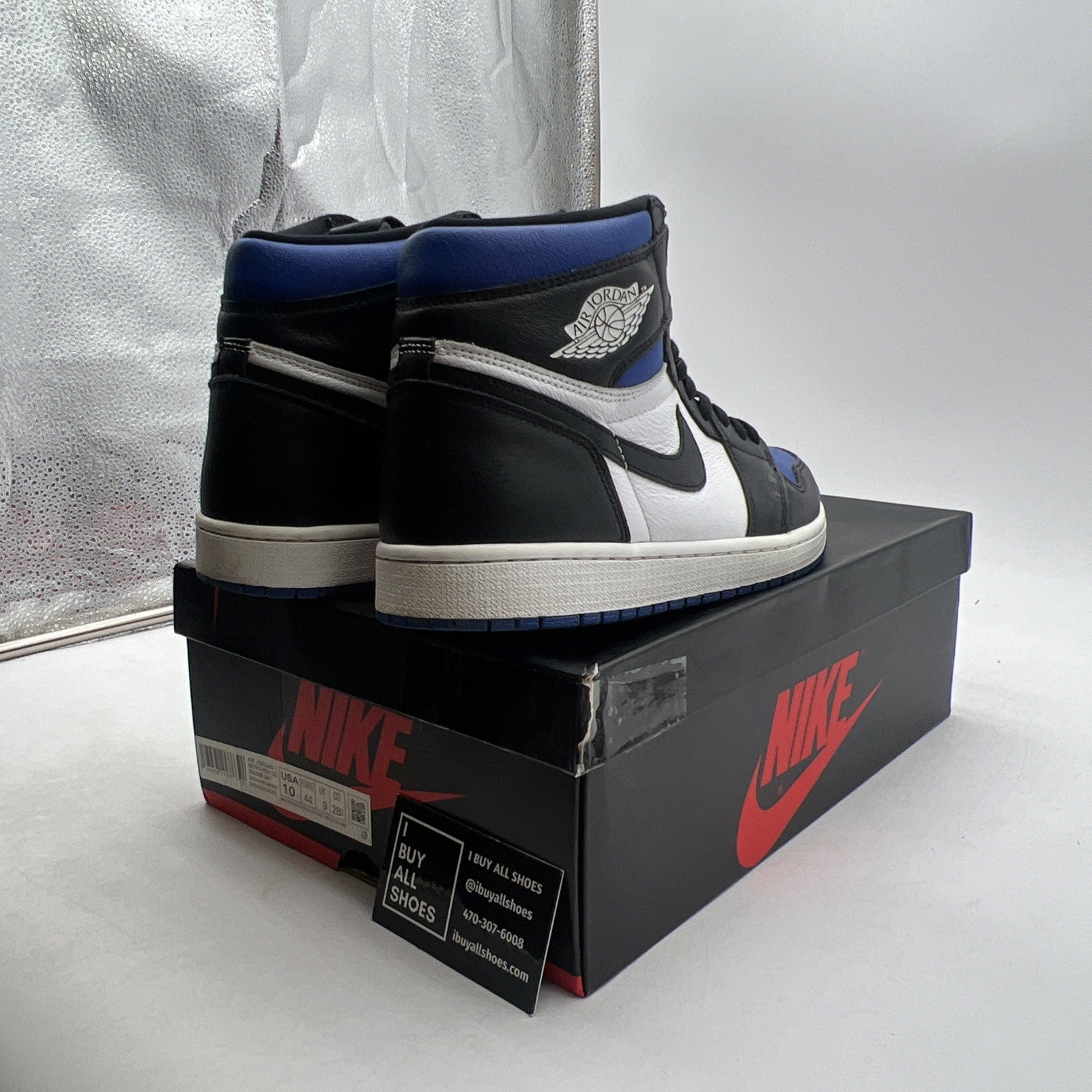 Size 10 - Air Jordan 1 Retro OG High Royal Toe (555088-041)