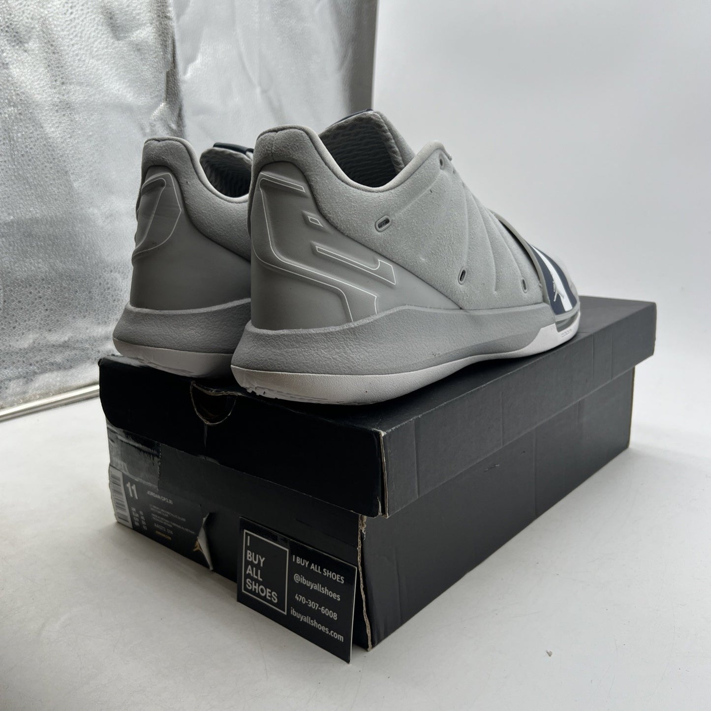 Size 11 - Jordan CP3.XI Dallas Cowboys (AA1272-014)