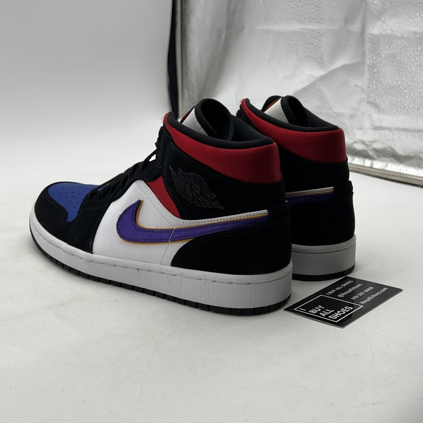Size 9.5 - Air Jordan 1 SE Mid Rivals (852542-005)