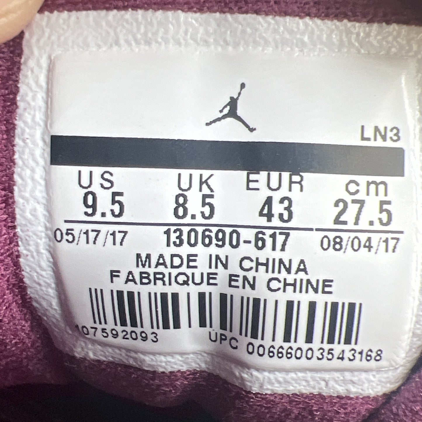 Size 9.5 - Air Jordan 12 Retro Bordeaux (130690-617)