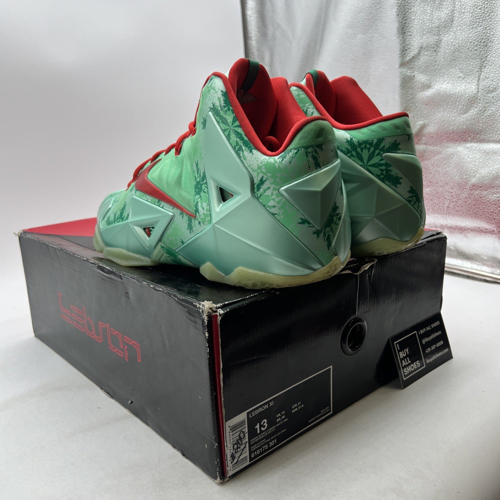 Size 13 - Nike LeBron 11 Christmas (616175-301)