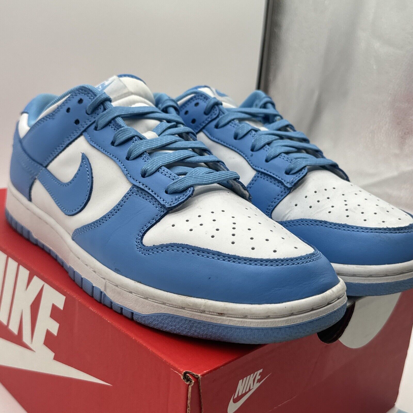 Nike Dunk Low Retro "UNC" 2021 - Size 11 - DD1391 102 Blue White Tar Heels Lthr