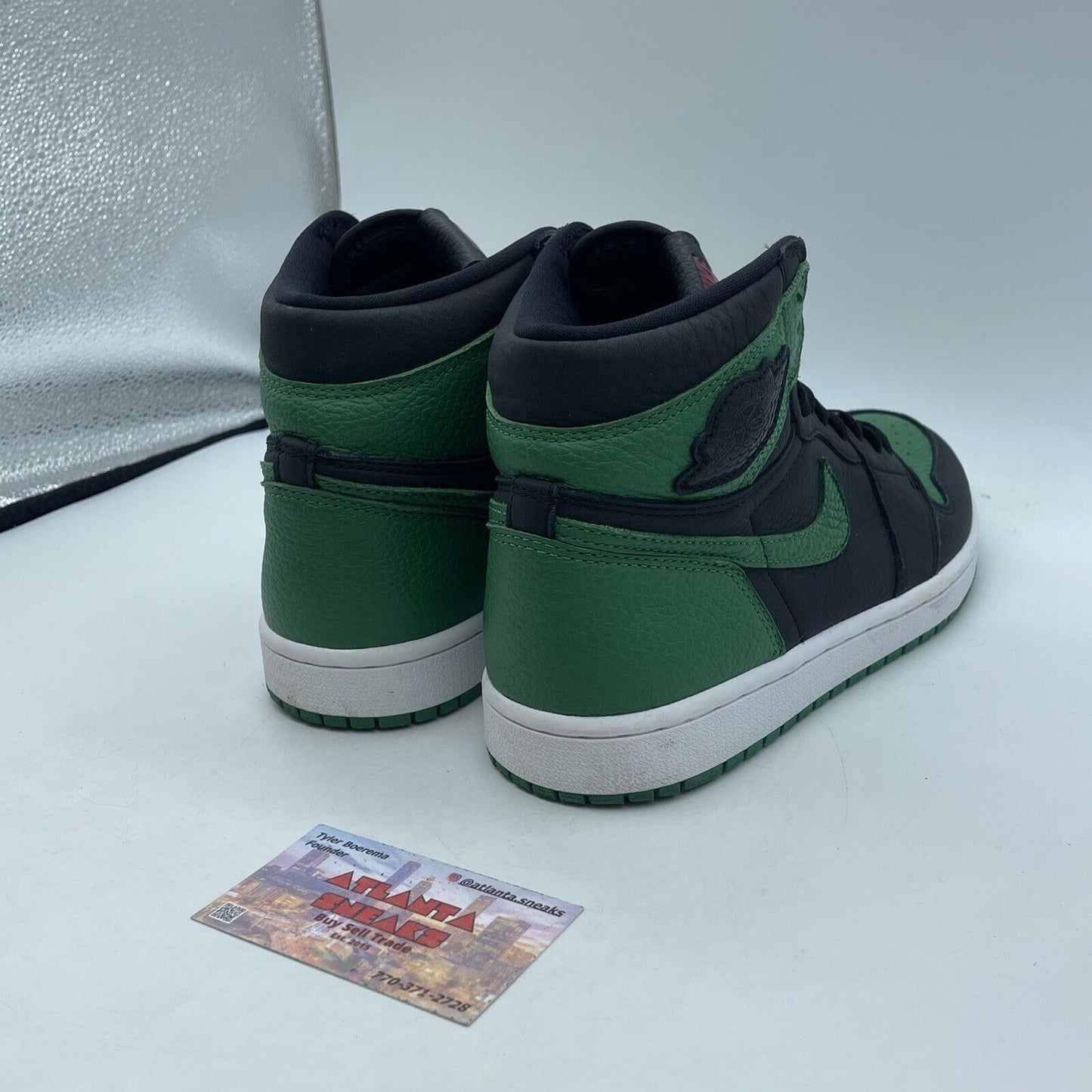 Size 8 - Jordan 1 Retro OG High Pine Green 2.0 Black Leather (555088-030)