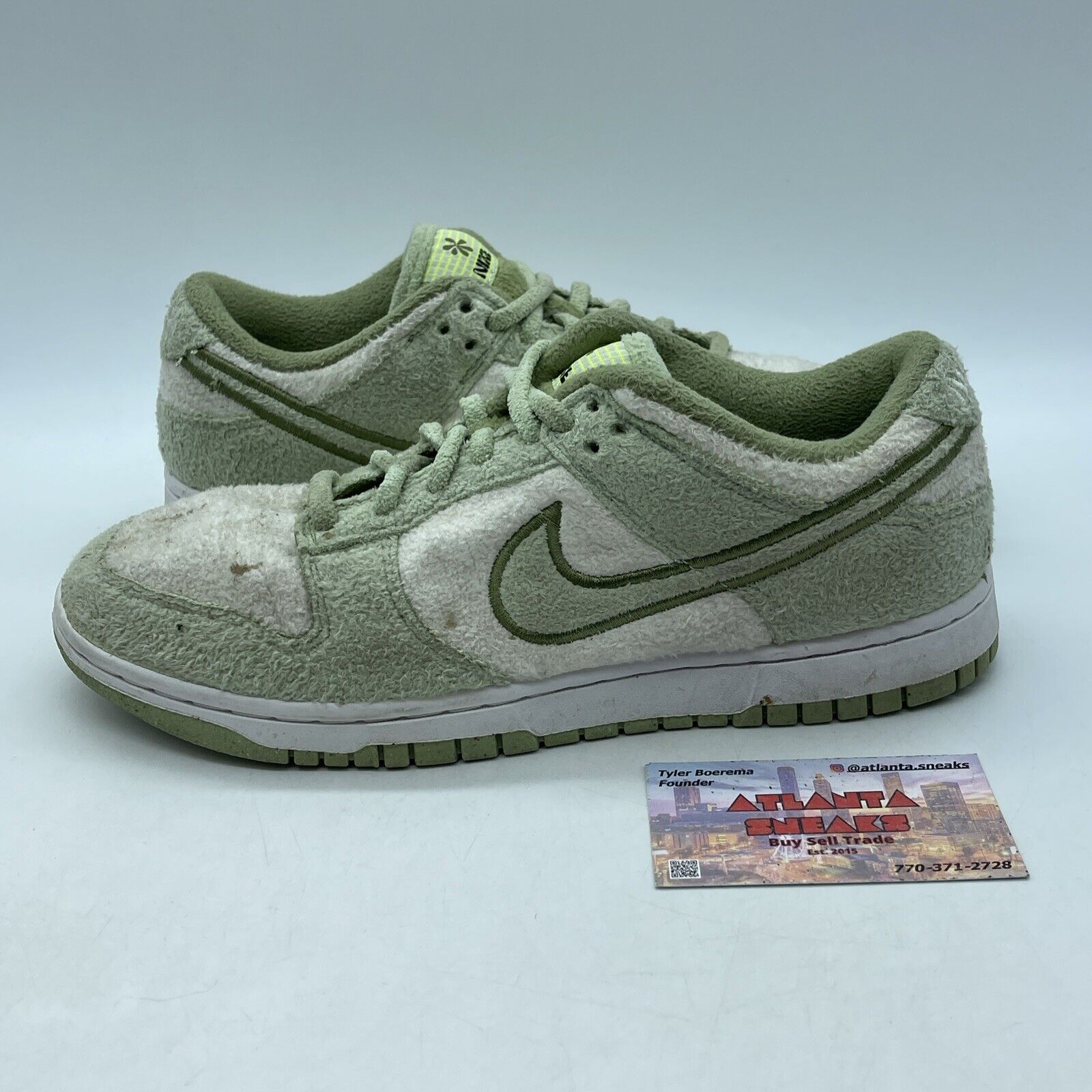 Size 9.5 - Nike Dunk Low SE Fleece - Honeydew  Suede White Green (DQ7579-300)