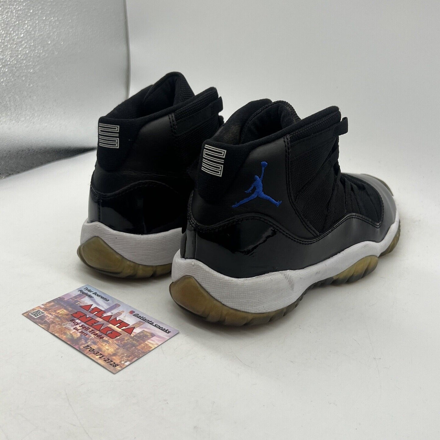 Size 4 - Air Jordan 11 Retro 2009 Space Jam White Black (378038-041)