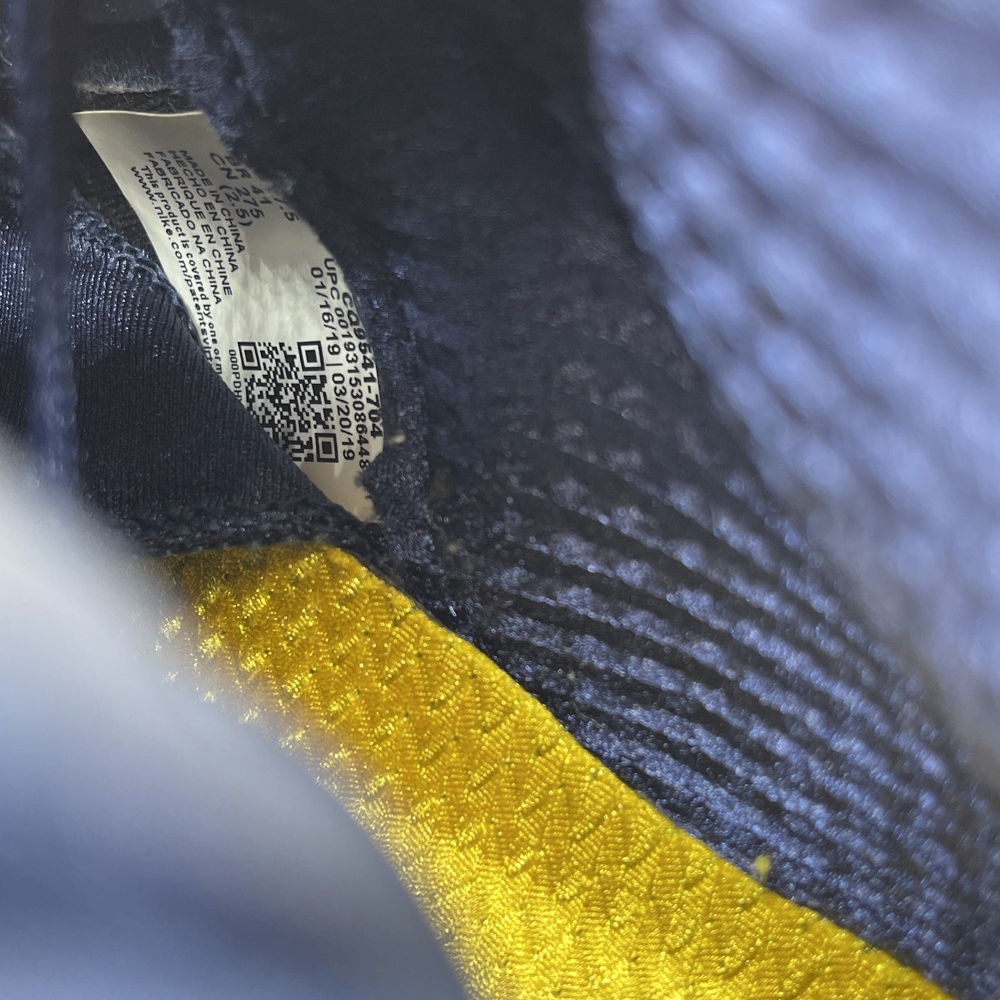 Size 9.5 - Air Jordan 5 Retro SP Michigan Yellow Blue Suede (CQ9541-704)