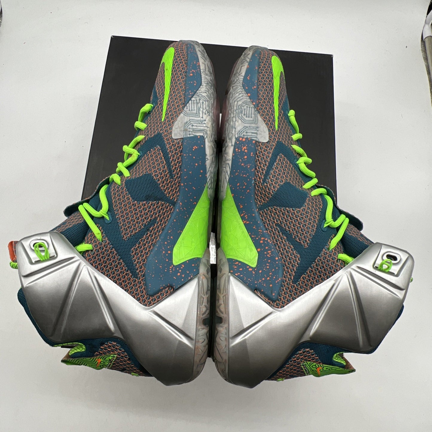 Size 13 - Nike LeBron 12 Trillion Dollar Man (705410-430)