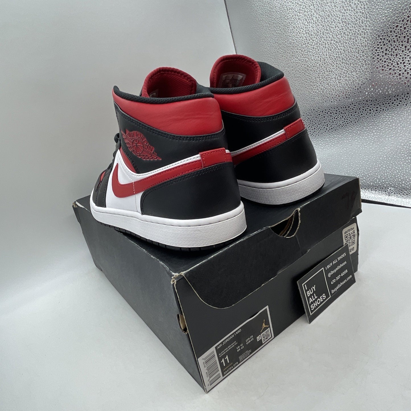 Size 11 - Air Jordan 1 Mid Bred Toe (554724-079)