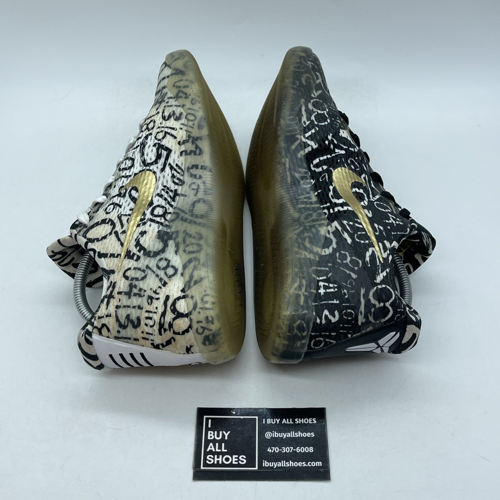 Size 9.5 - Nike Kobe 11 iD Mamba Day White Gold Black Mismatched (865773-992)