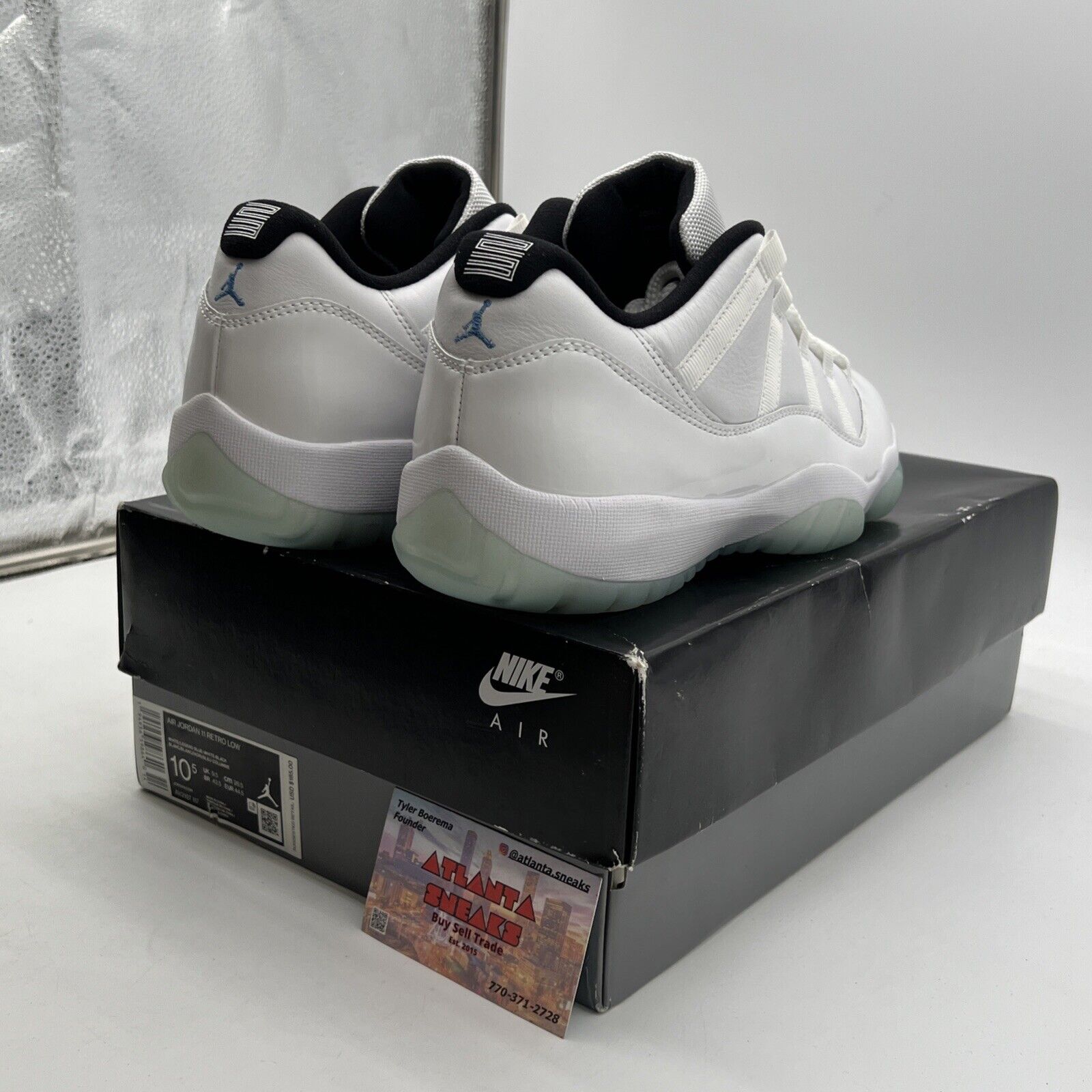 Size 10.5 - Air Jordan 11 Retro Low Legend Blue (AV2187-117)
