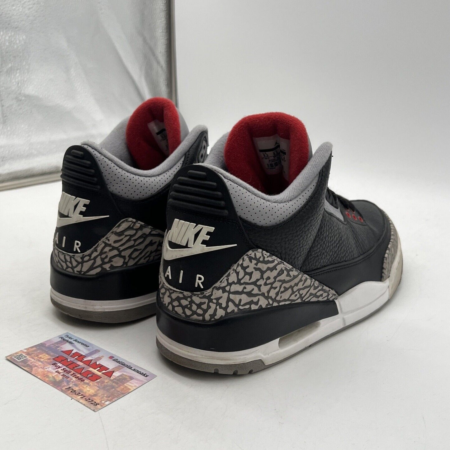 Size 9.5 - Jordan 3 Retro OG Mid Black Cement White Red Leather (854262-001)