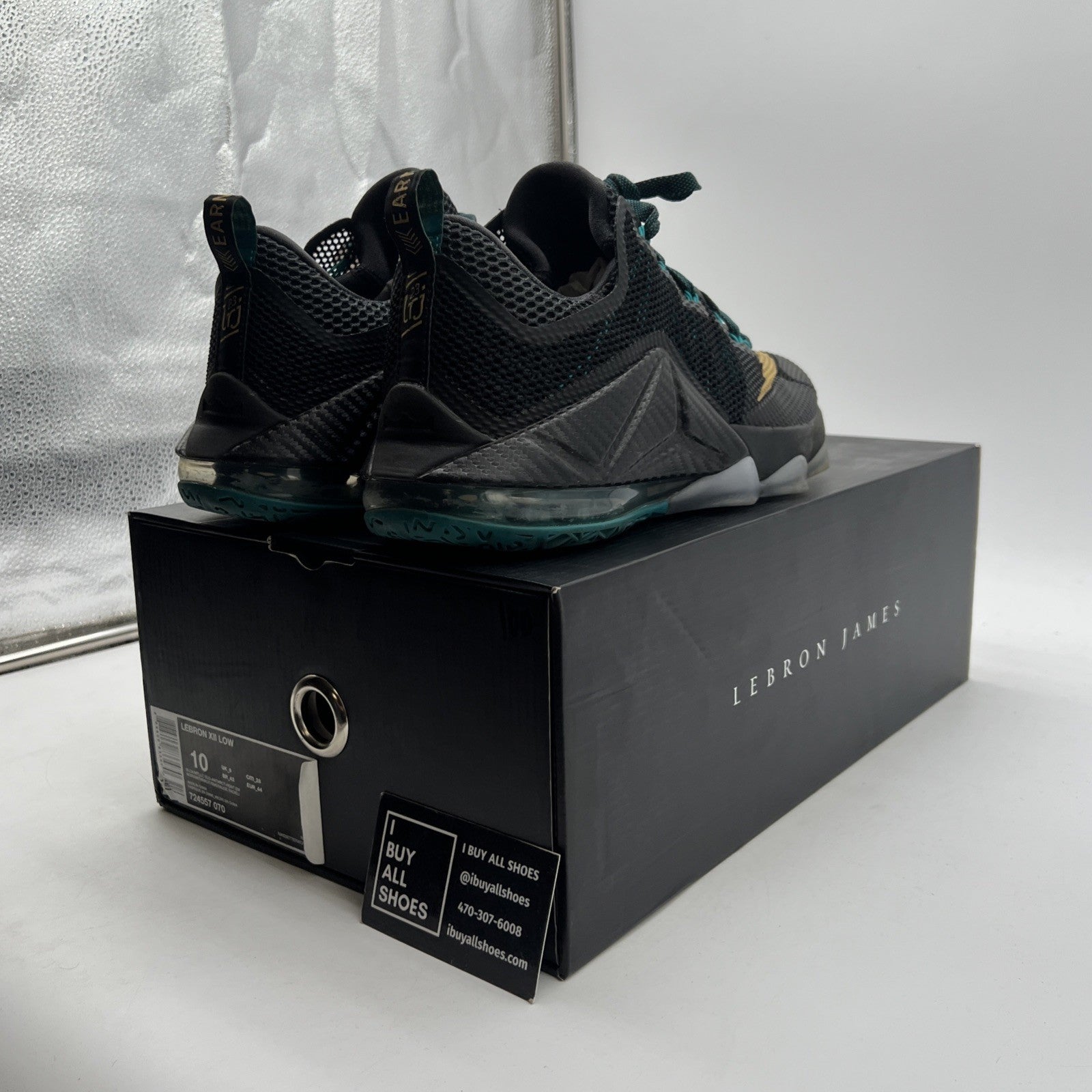 Size 10 - Nike LeBron 12 Low Carbon Fiber (724557-070)