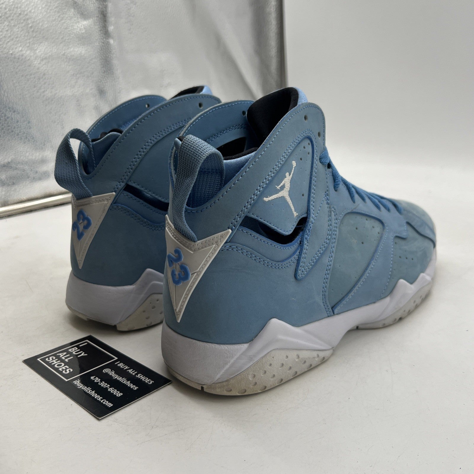Size 9 - Air Jordan 7 Retro Pantone (304775-400)