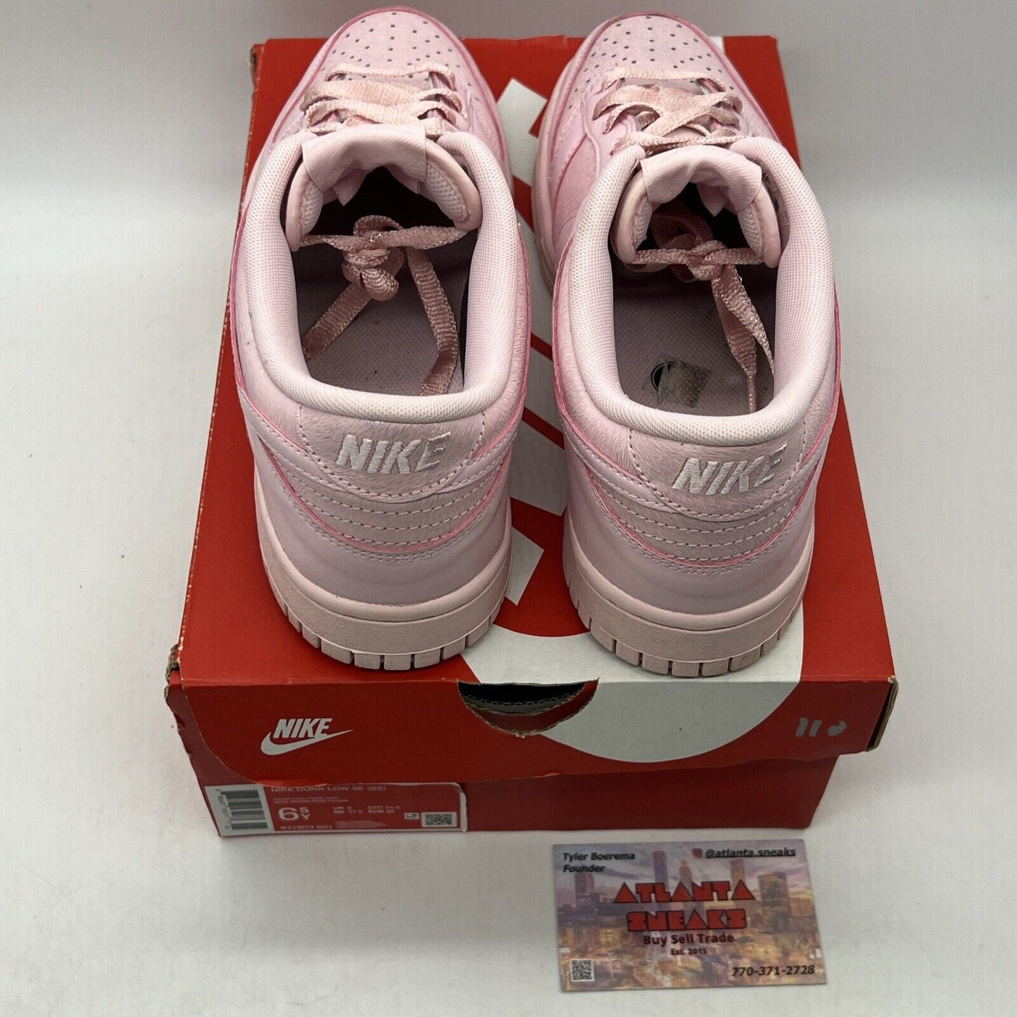 Nike Dunk Low Pink Size 6.5Y Pink Leather (921803-601)