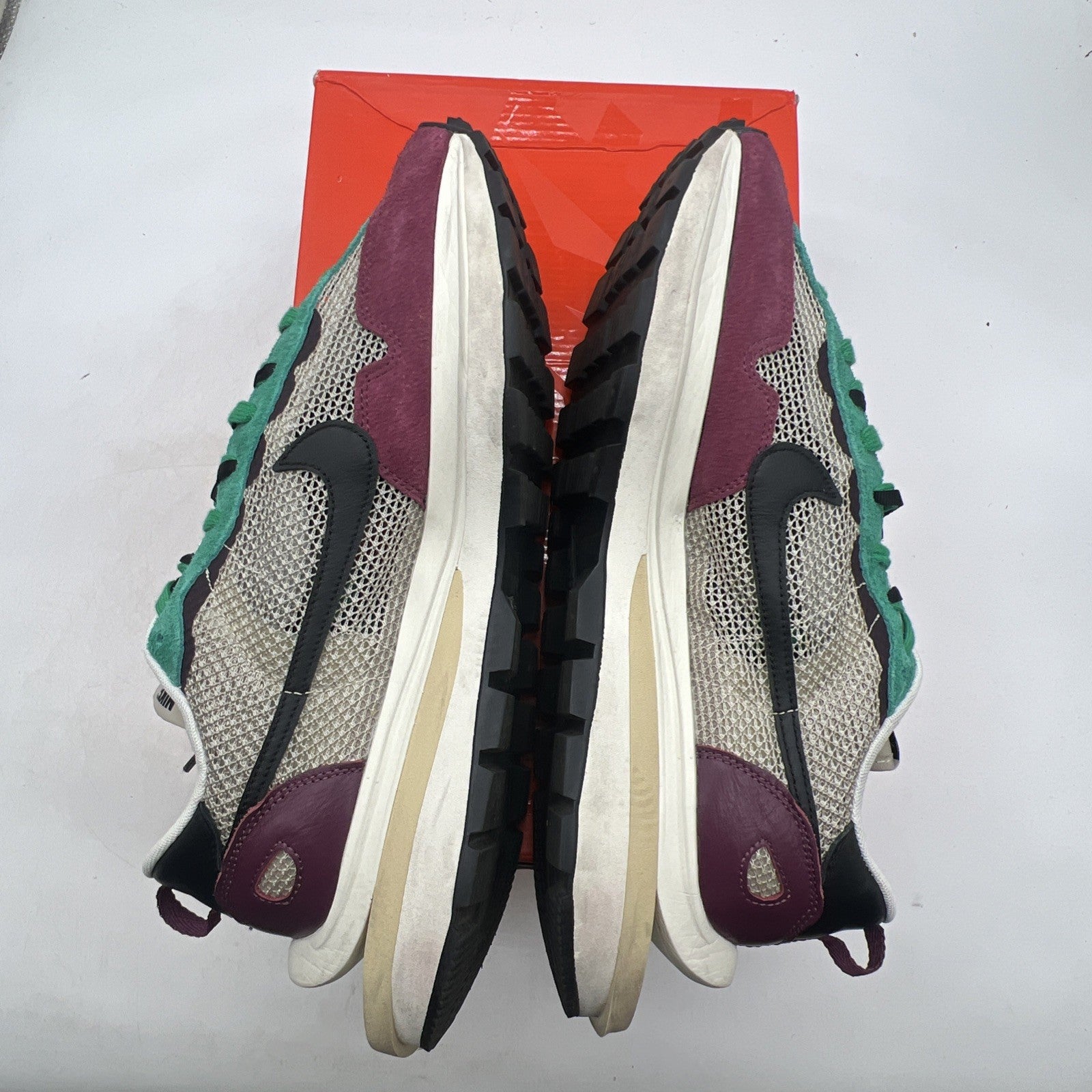 Size 13 - Nike sacai x VaporWaffle SP Villain Red (DD3035-200)