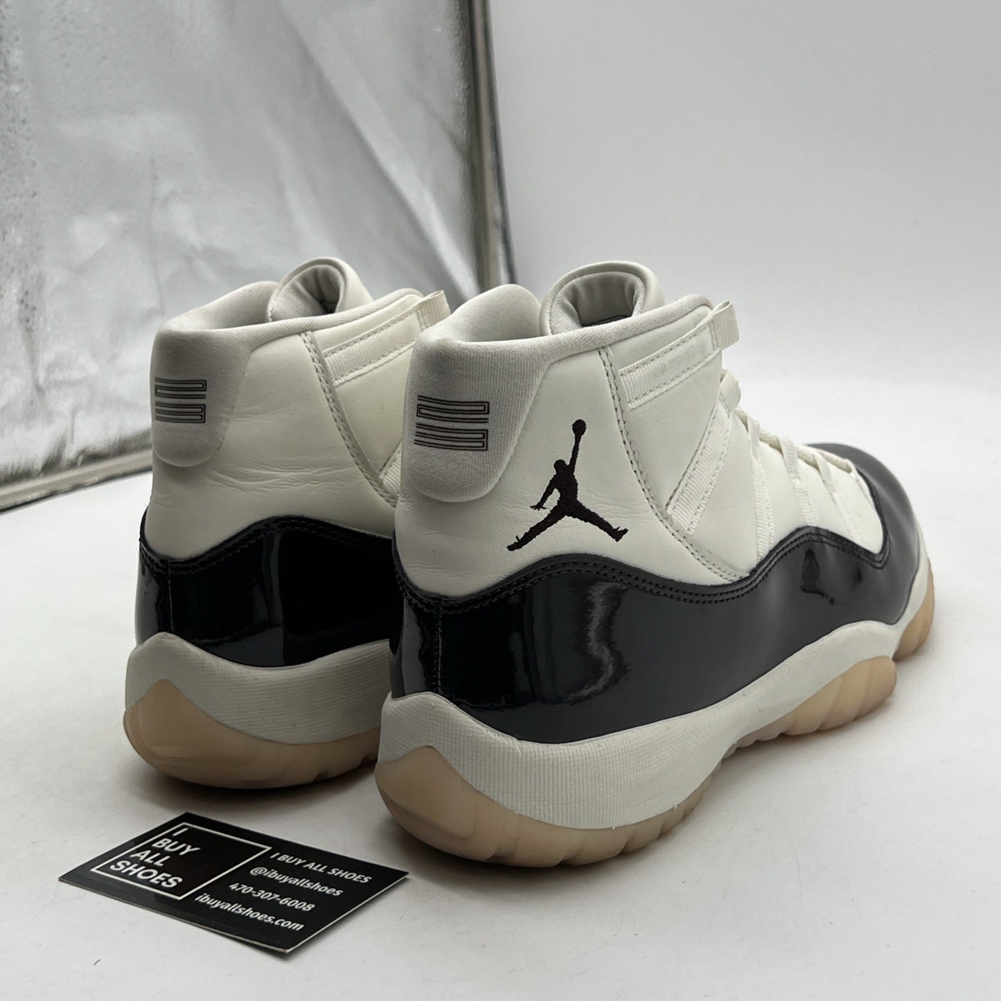 Size 11.5 - Air Jordan 11 Retro Mid Neapolitan W (AR0715-101)