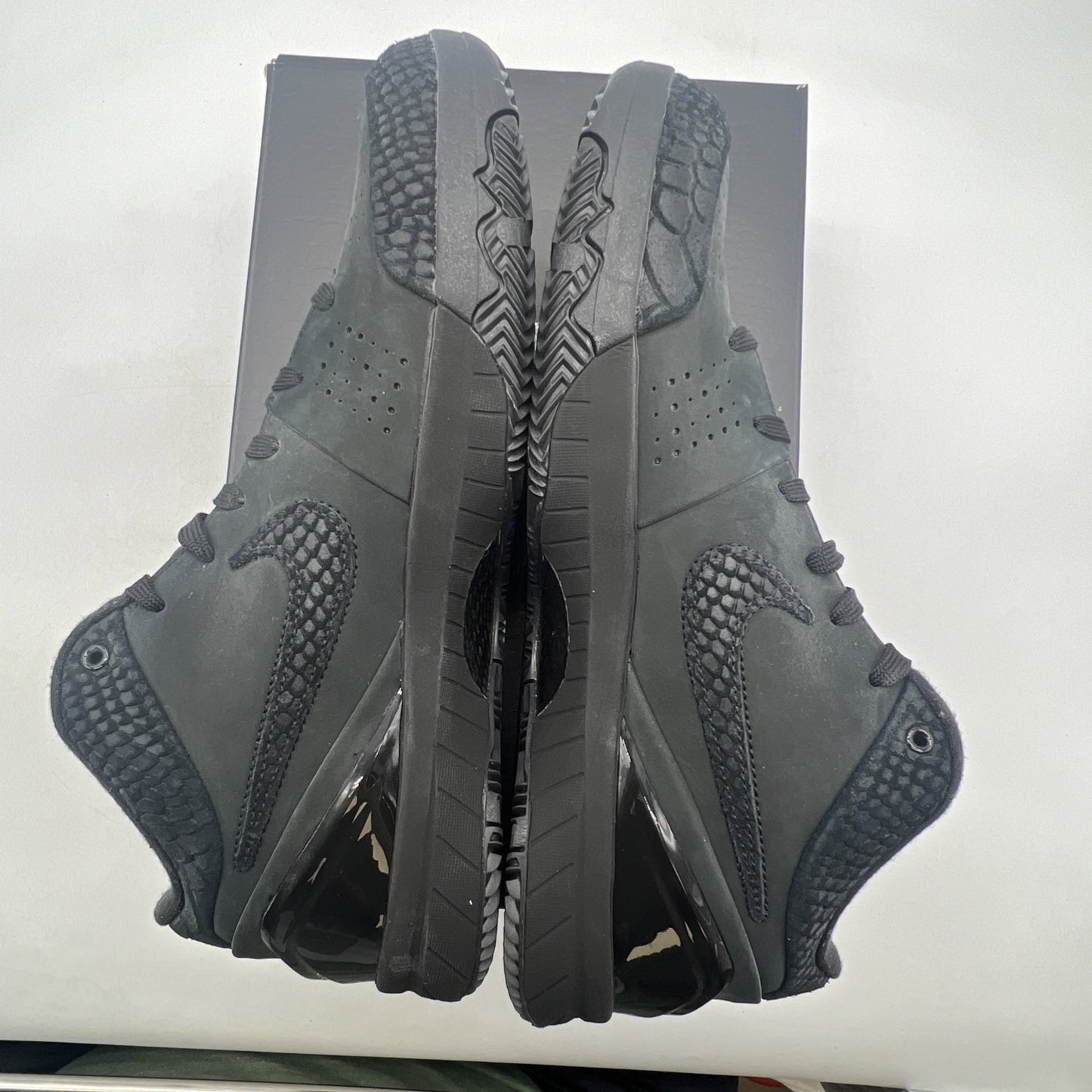 Size 11 - Nike Zoom Kobe 4 Protro Gift of Mamba (FQ3544-001)