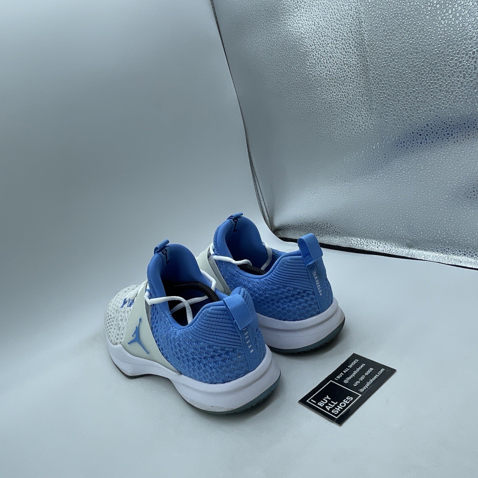 Size 13 - Air Jordan Trainer 2 Flyknit UNC (921210-106)