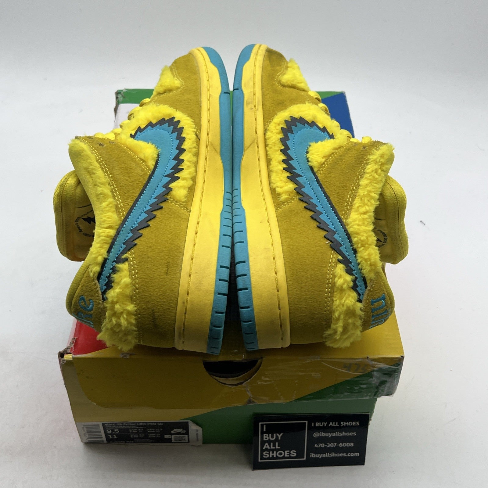 Size 9.5 - Nike Dunk Low SB x Grateful Dead Yellow Bear (CJ5378-700)