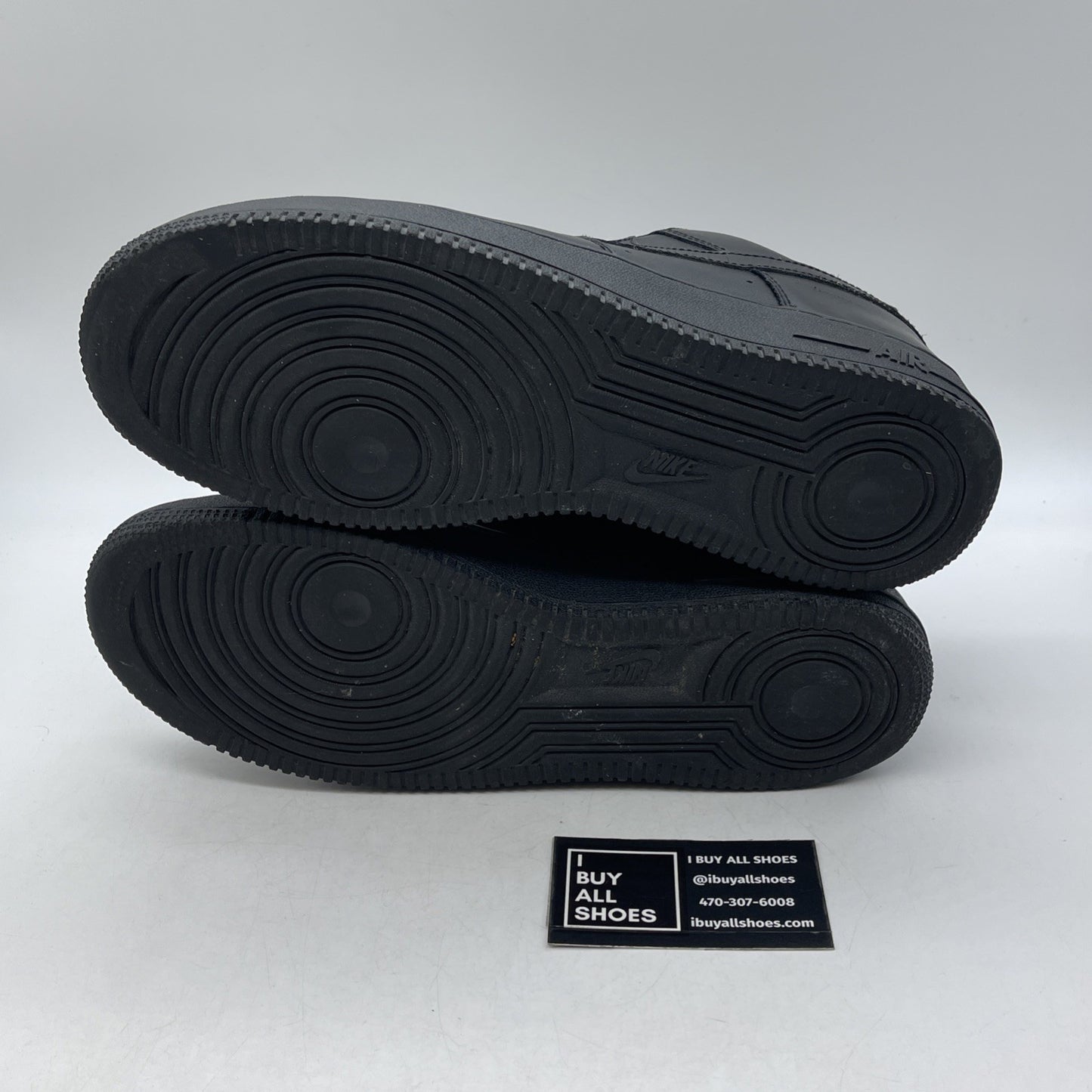 Size 9.5 - Nike Air Force 1 '07 Black (315122-001)