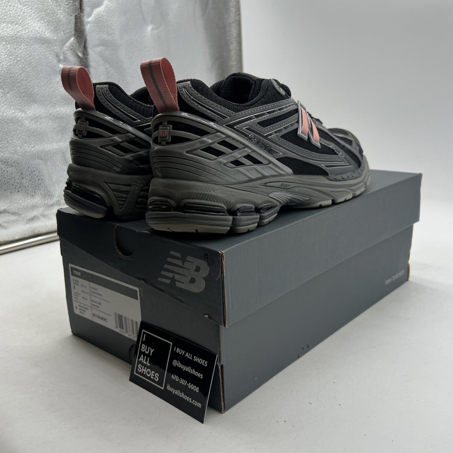 Size 8 - New Balance 1906R Black Pink Moon (M1906RHC)