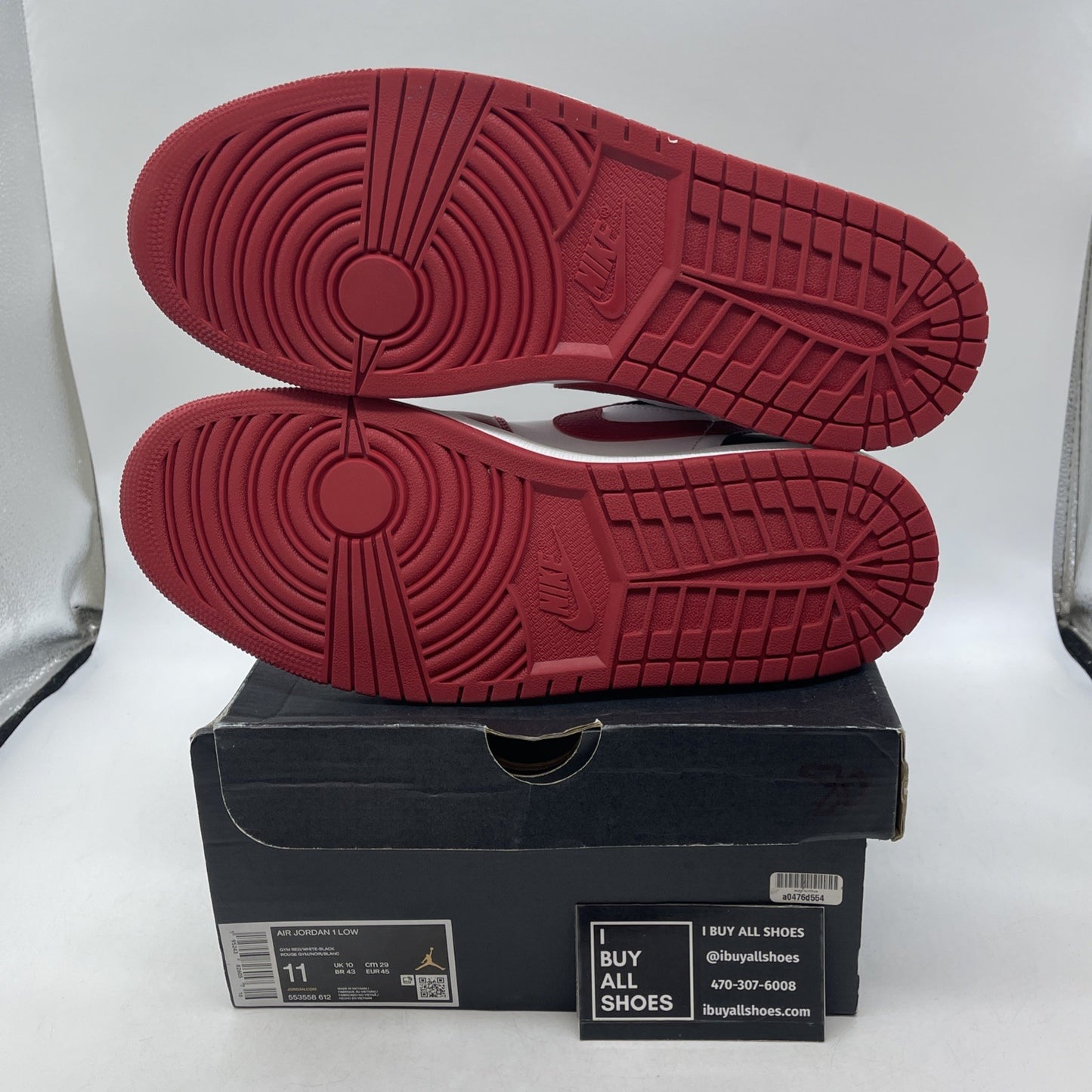 Size 11 - Air Jordan 1 Low Bred Toe (553558-612)