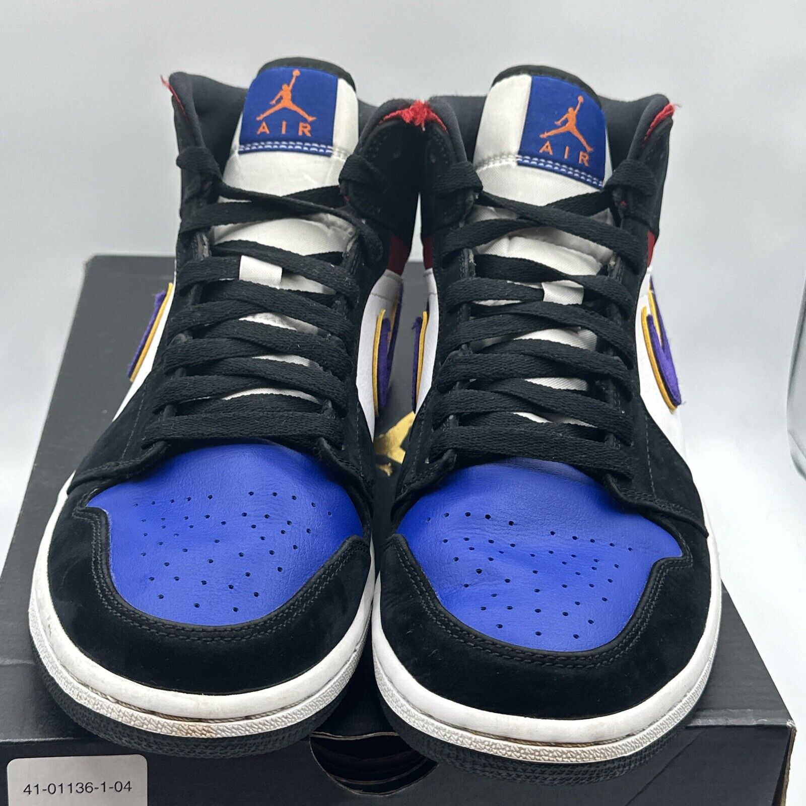 Size 10 - Jordan 1 Mid SE Rivals 2019