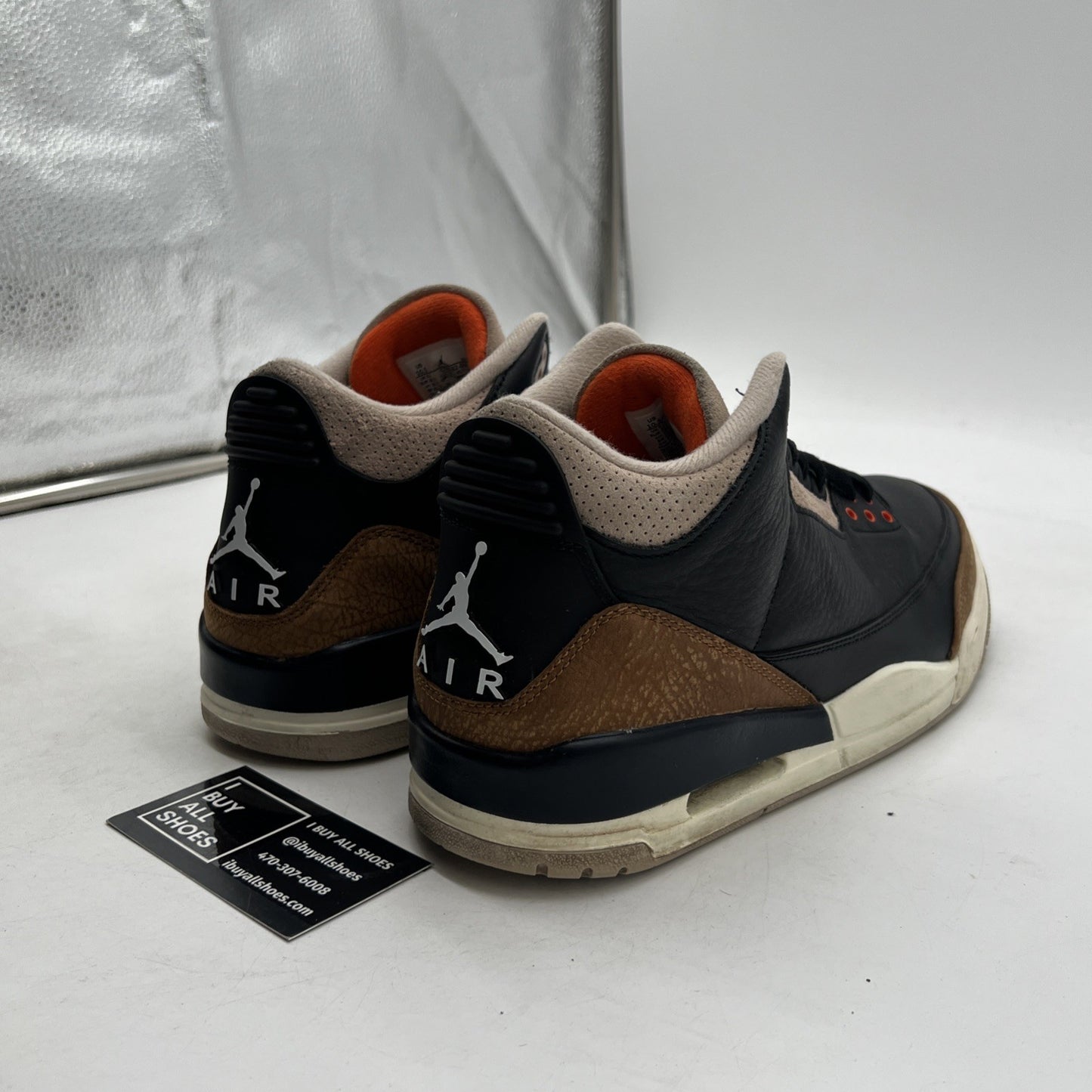 Size 10.5 - Air Jordan 3 Retro Mid Desert Elephant (CT8532-008)