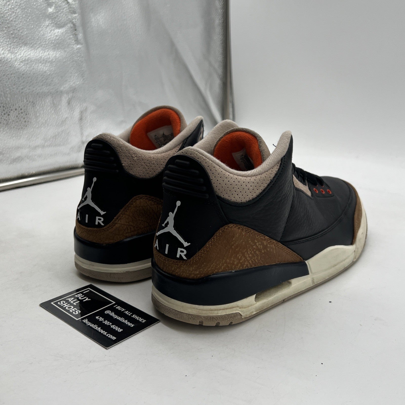 Size 10.5 - Air Jordan 3 Retro Mid Desert Elephant (CT8532-008)