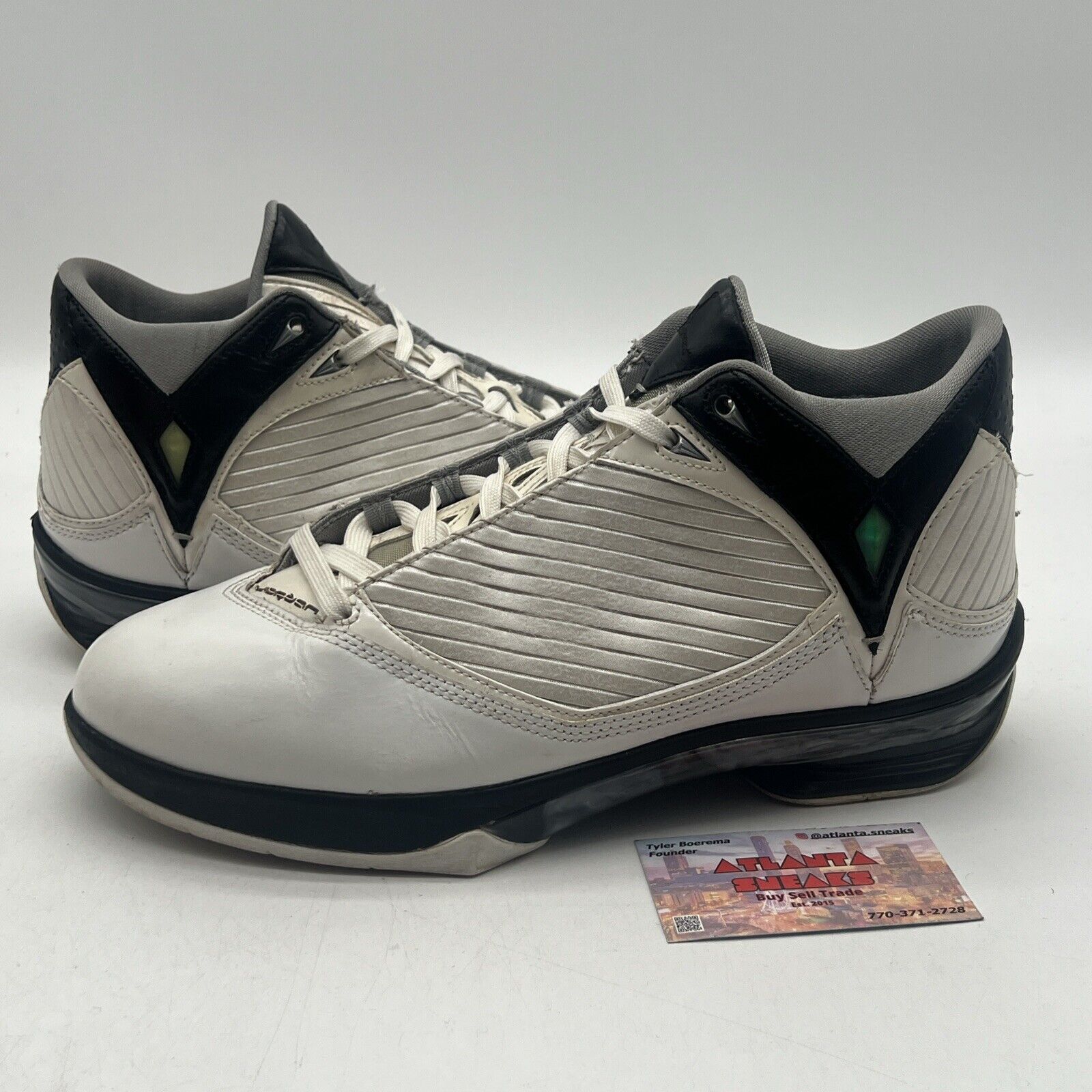 Size 10.5 - Air Jordan 2009 White Metallic Silver Black Grey (343084-161)